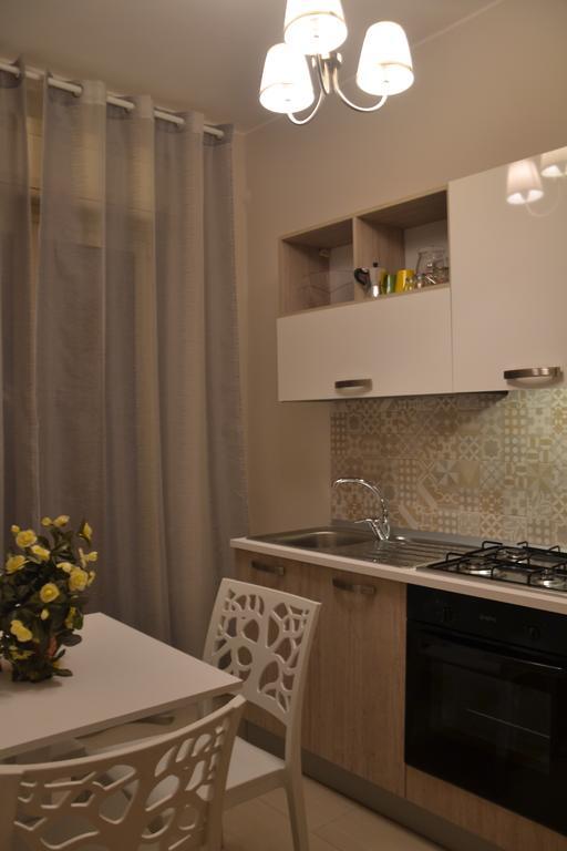 Отель Residenze Principe Amedeo Бари Экстерьер фото